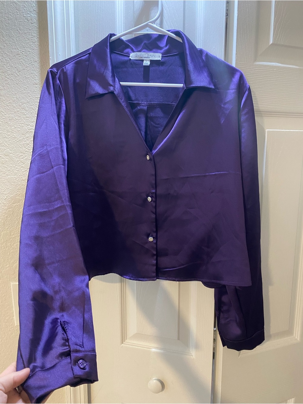 Sweet Rain Satin Purple Button-Front Crop Blouse